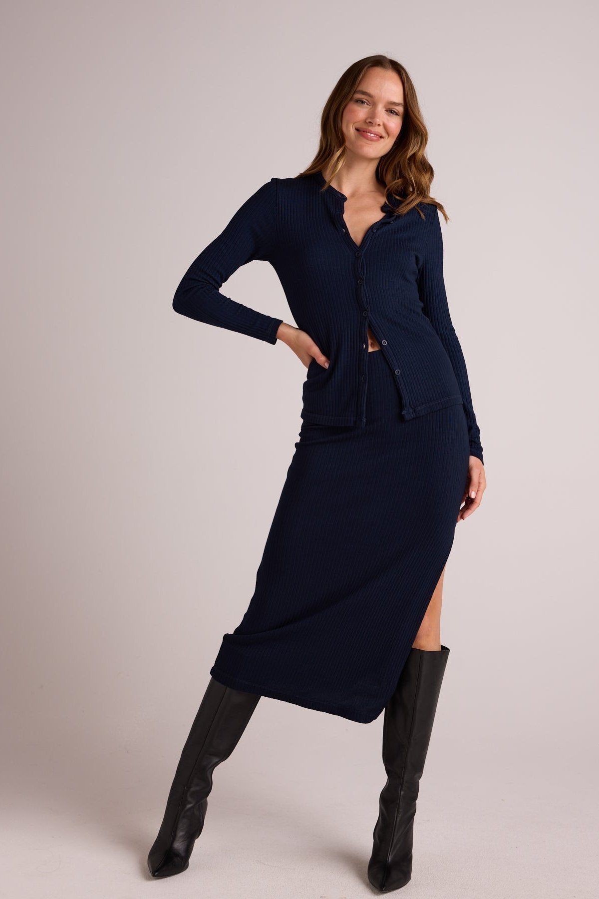 Navy knit skirt shop