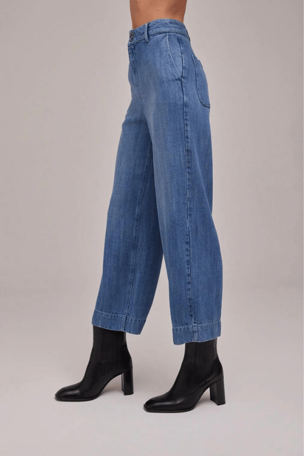 Bella Dahl Saige Wide Leg Crop - Vintage Streaky Wash
