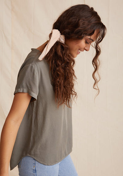 Bella Dahl Essential V-Neck Tee - Soft Army